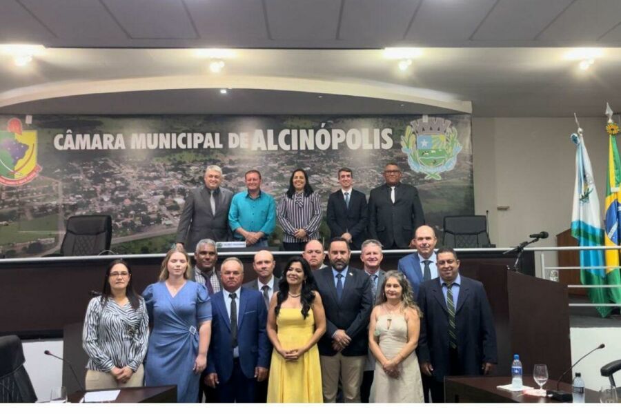 Imagem diplomados alcinopolis